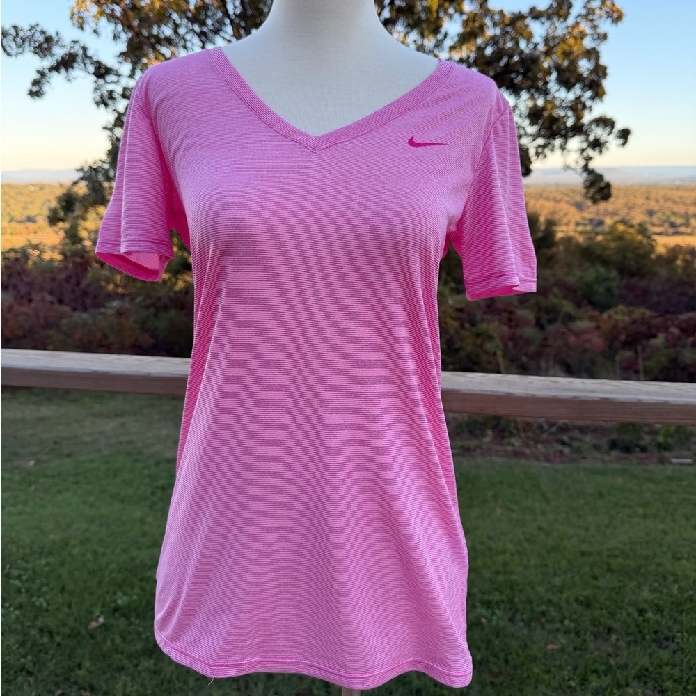 Nike Dri-Fit Pink Striped ‘The Nike Tee’ Athletic Cut Size Small